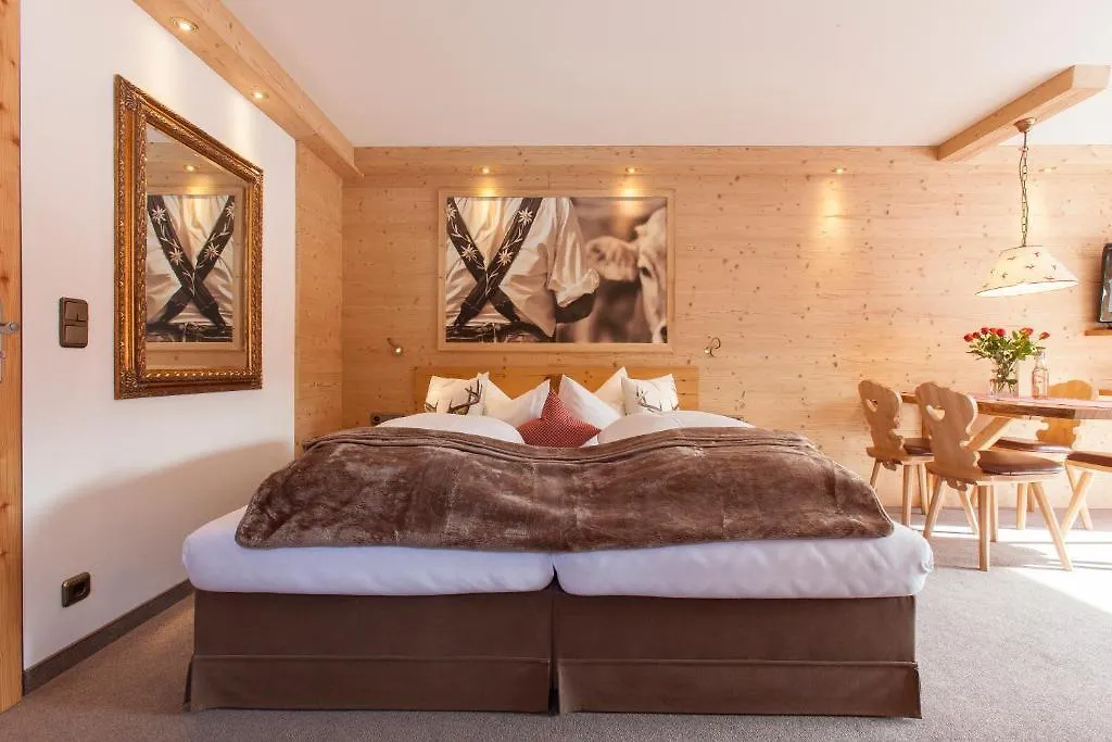 Apartmán Brunnenhof Oberstdorf - Ferienwohnungen Mit Hotel Service